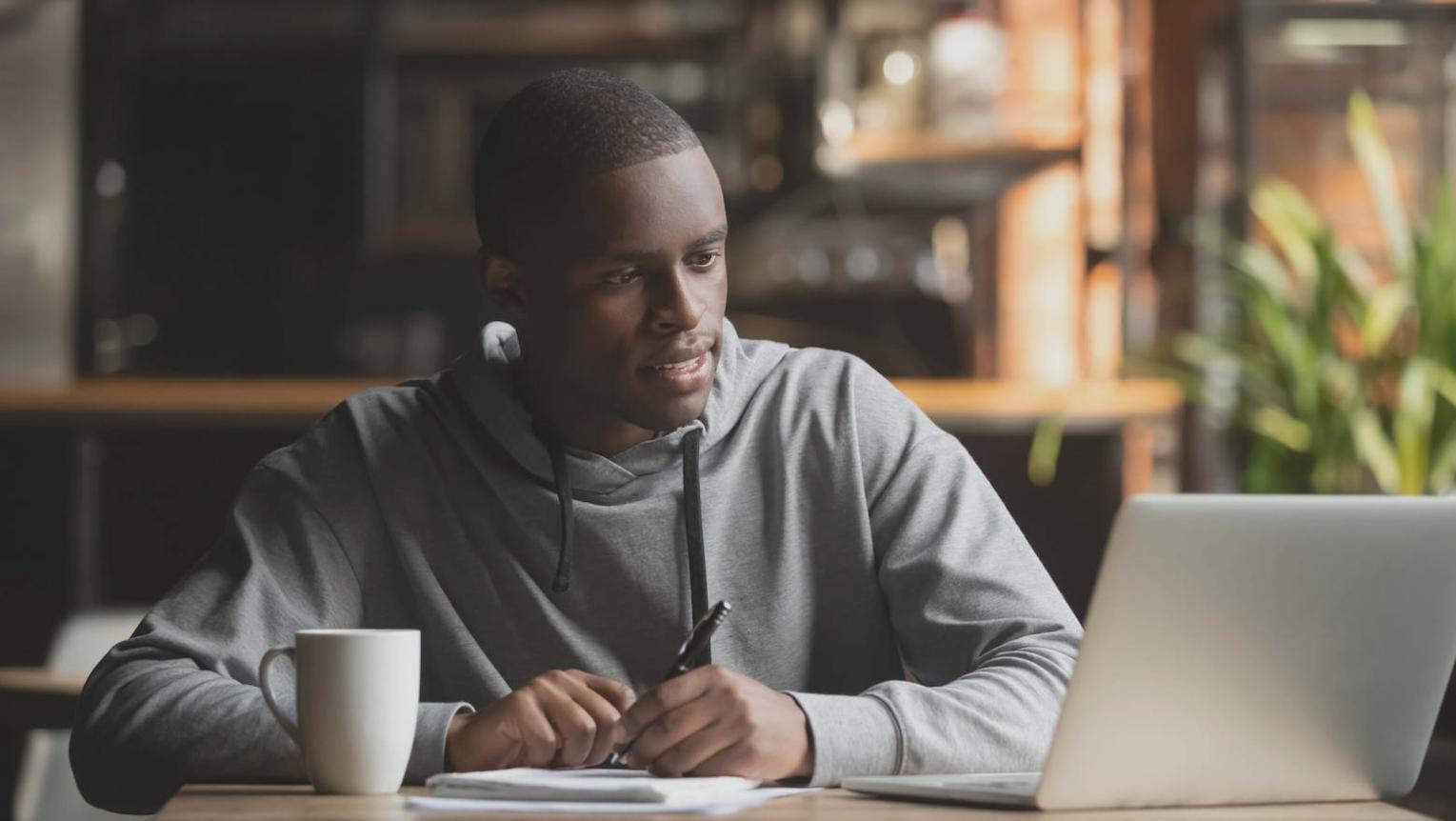 Profesyonel şirket kuruluşu eğitim ortamı